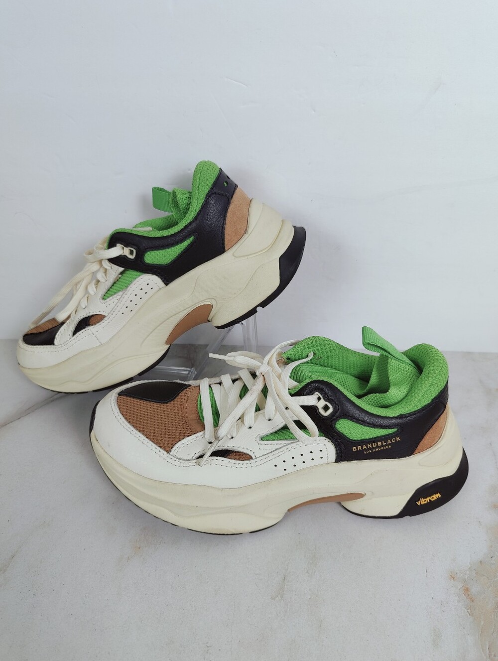 EUC Brandblack Women's Saga 130 Sneakers Black Chestnut Green, Sz 7